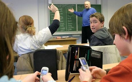 Should Public Schools Ban Cell Phones? Should Public Schools Ban Cell Phones?