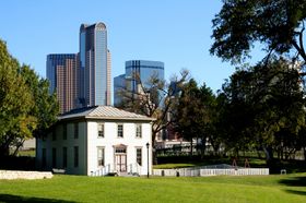 The History of Dallas Independent School District